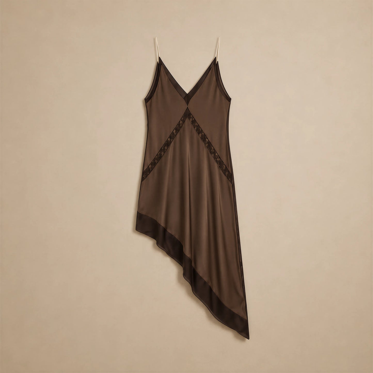 Robe Midi Asymétrique en Satin Drapé Iginia
