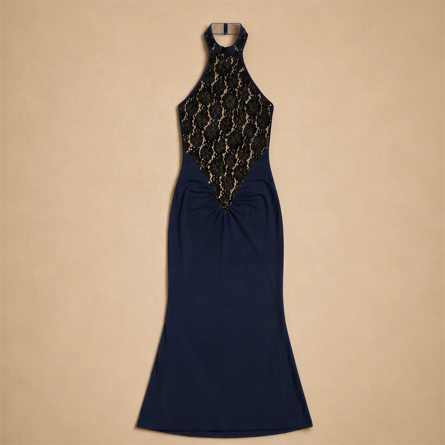 Robe Longue en Dentelle et Dos Nu Flavia