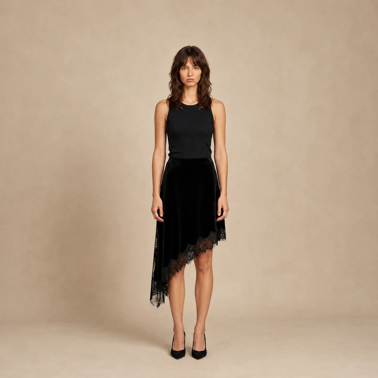 Jupe Midi Asymétrique en Velours et Dentelle Serafina