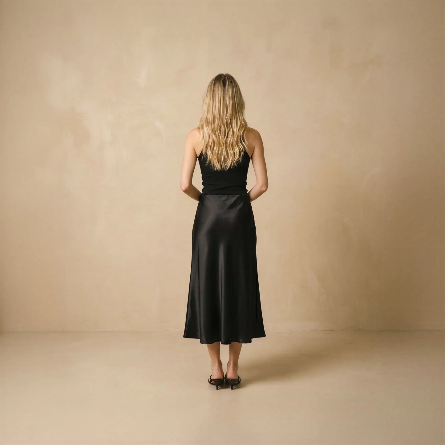 Jupe Midi en Satin Fluide Elettra