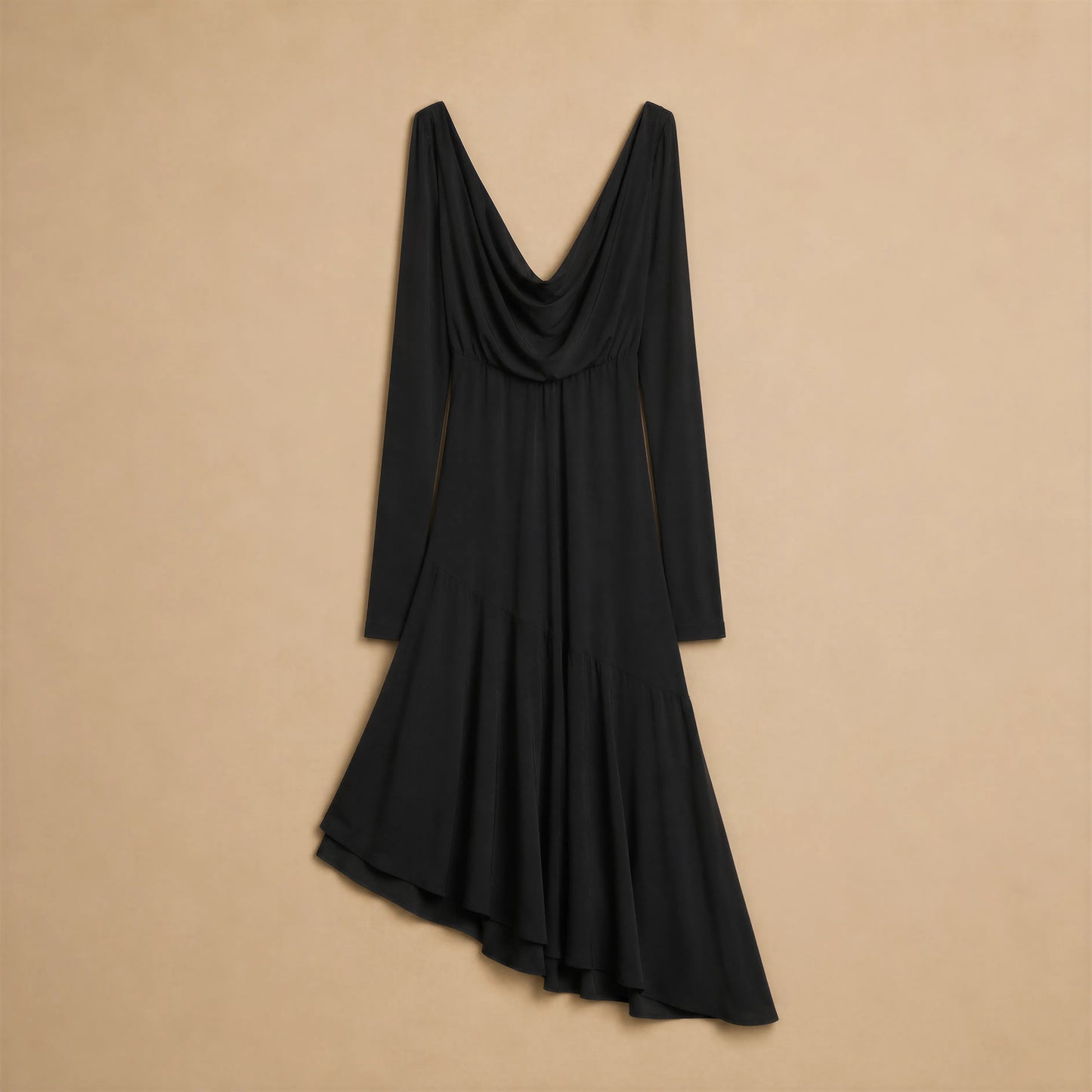 Robe Longue Asymétrique au Décolleté Drapé Cascade Liana