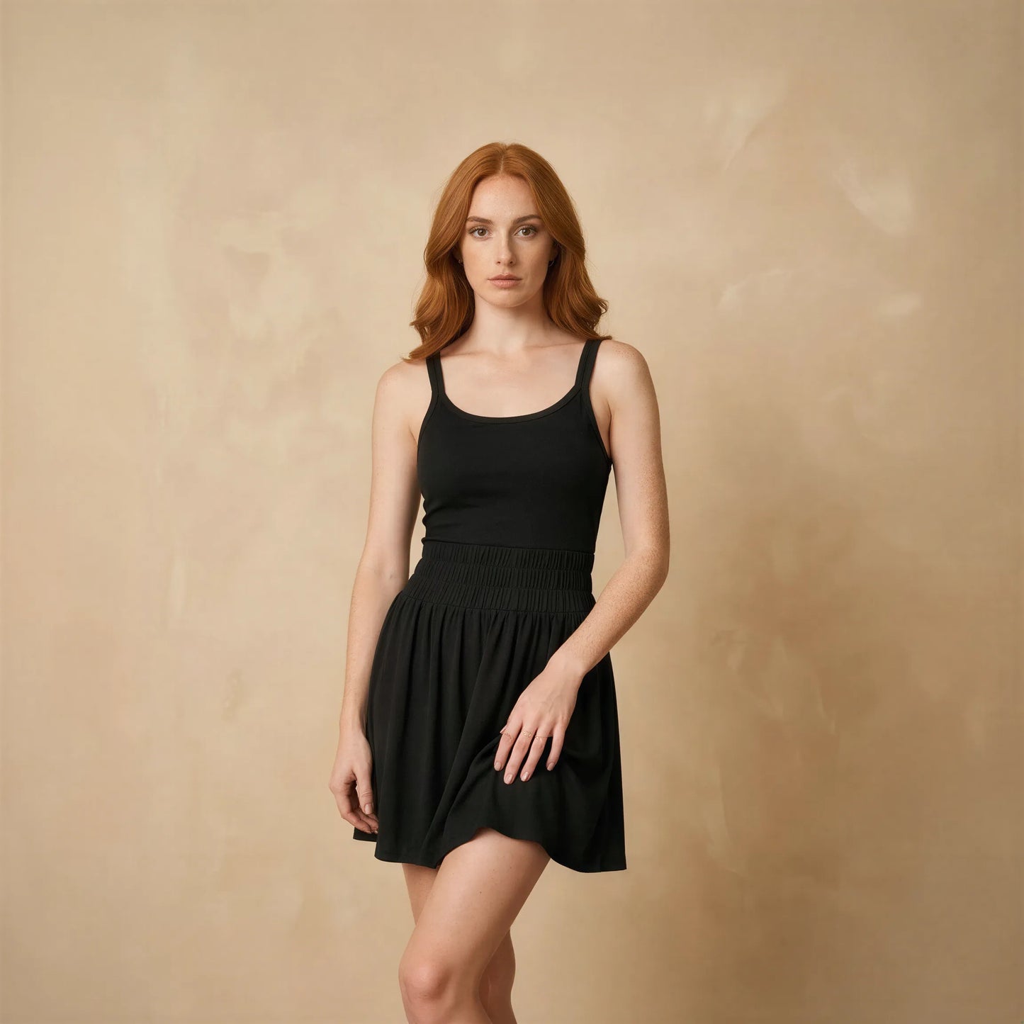 Robe Courte Camisole Style Épuré Elena
