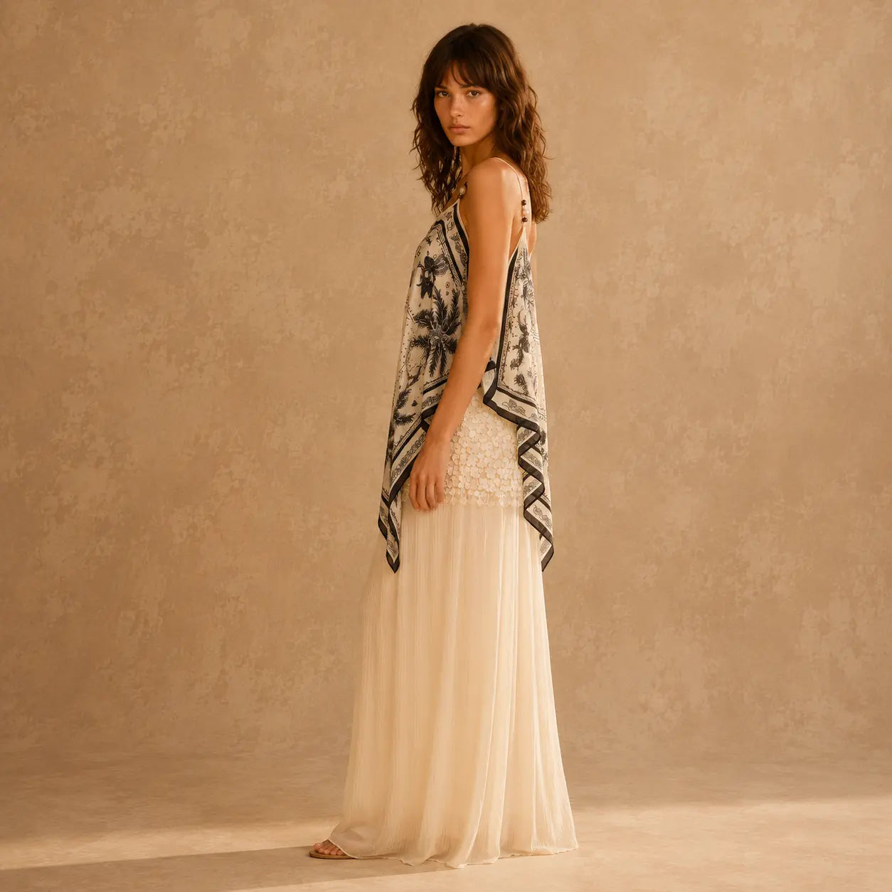 Robe Longue Ajustée à Imprimé Graphiques Acampora