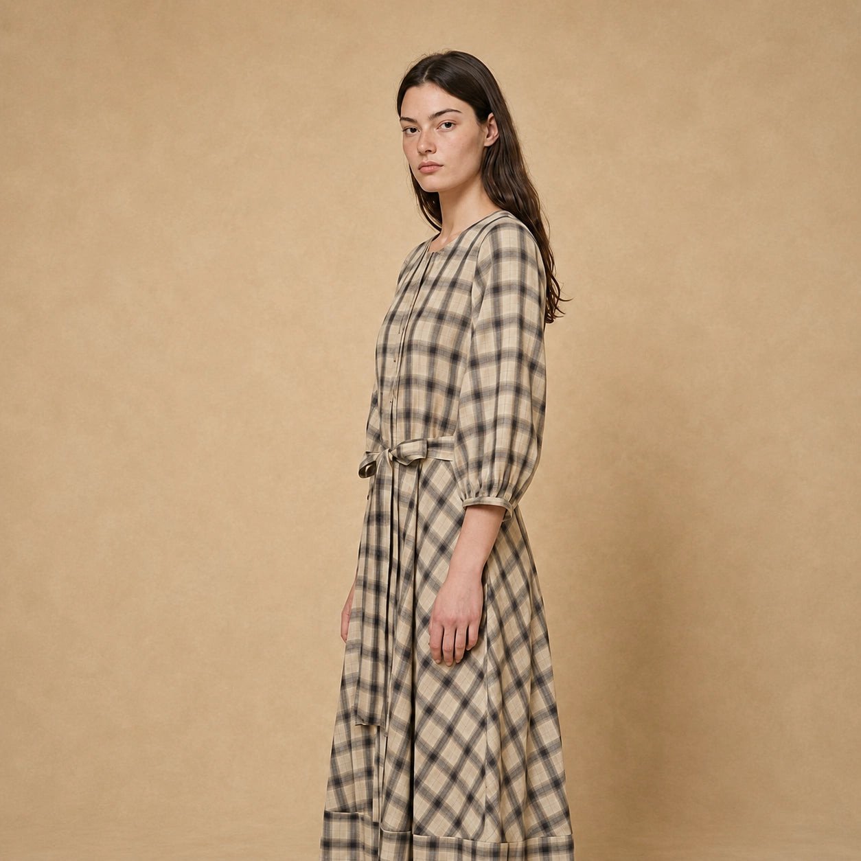 Robe Longue Fluide Style Tartan Sophistiqué Gismondi