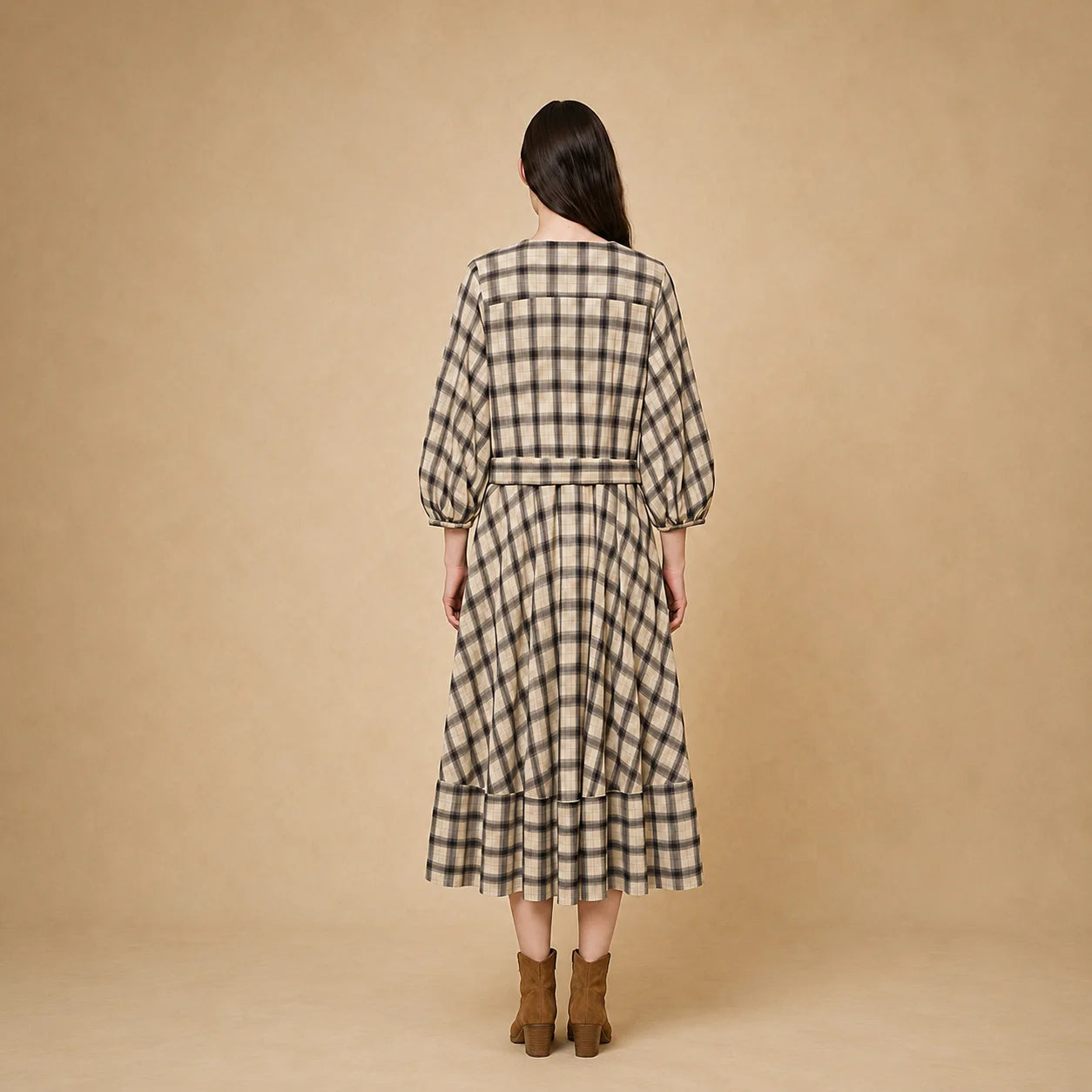 Robe Longue Fluide Style Tartan Sophistiqué Gismondi