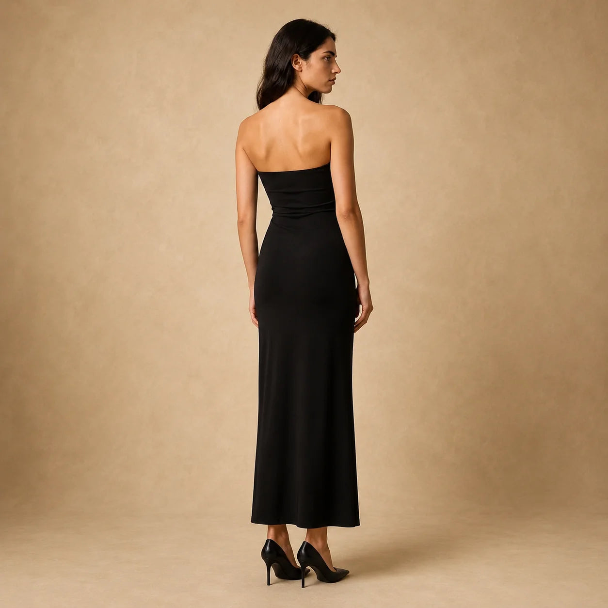 Robe Longue Fourreau Sans Bretelles à Fente Valentina