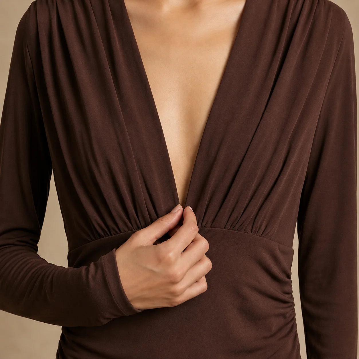 Robe Longue à Col V Évasée Gotti