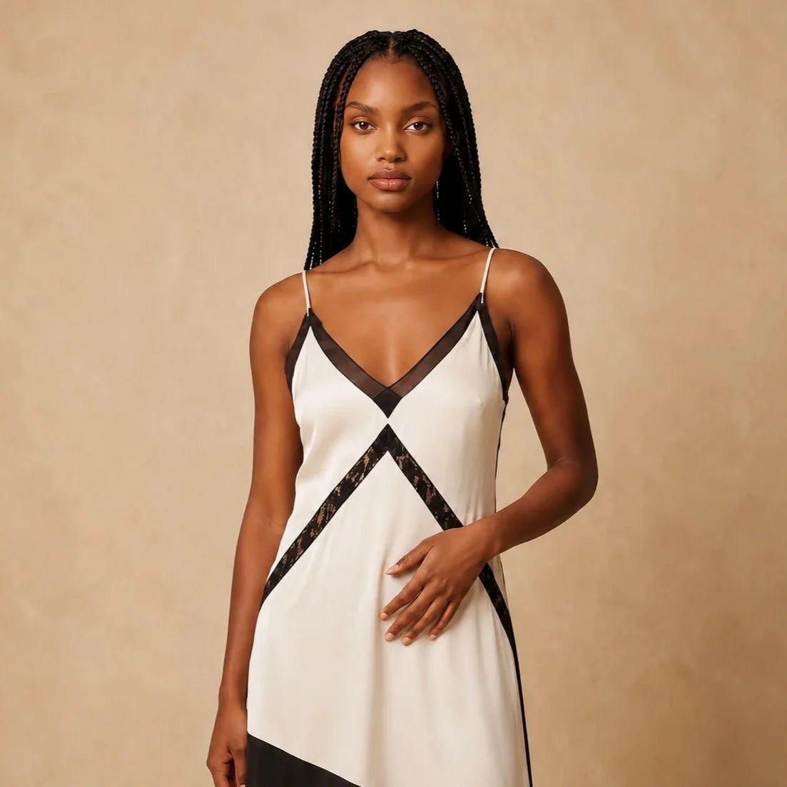 Robe Midi Asymétrique en Satin Drapé Iginia