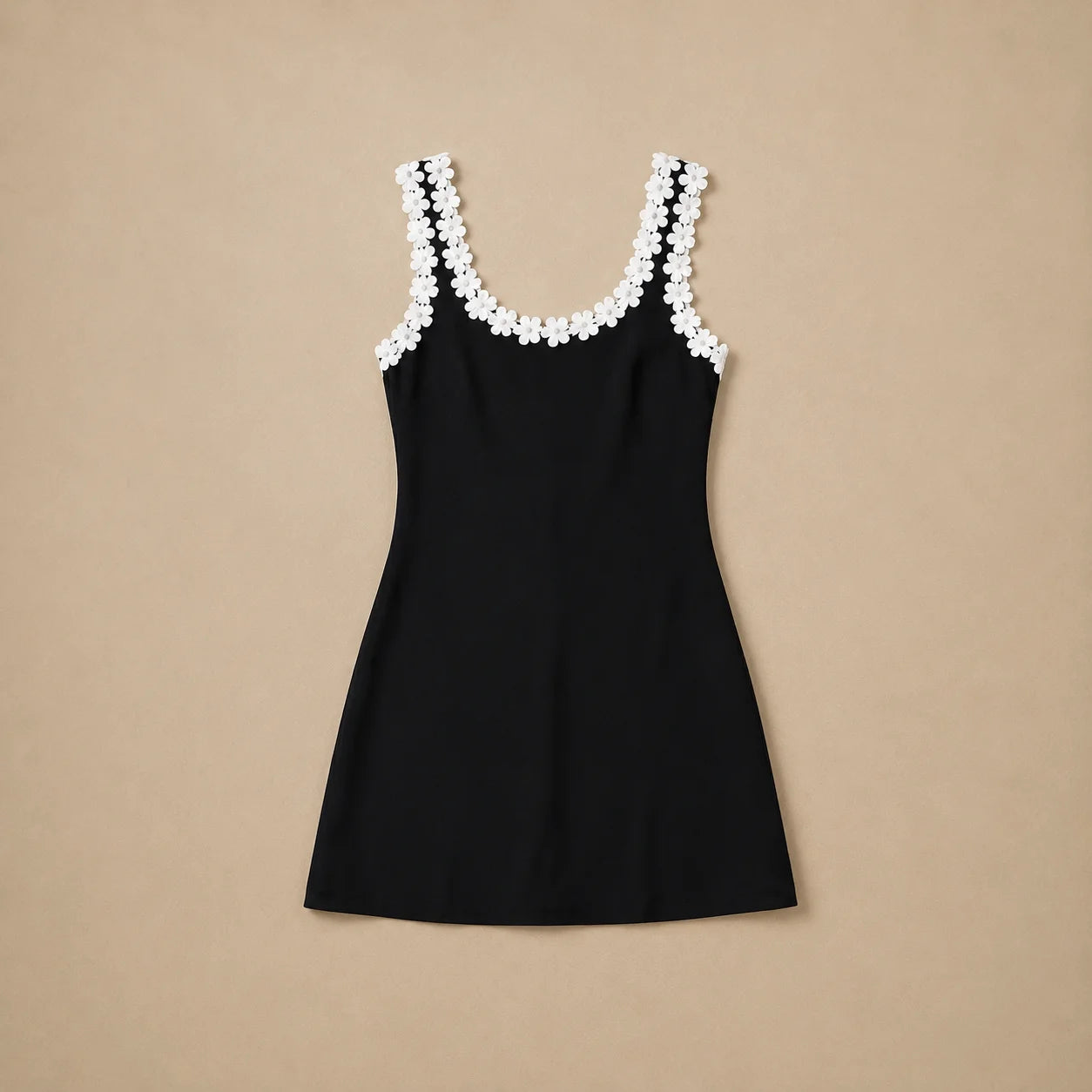 Robe Mini Moulante à Col Carré Patrizia
