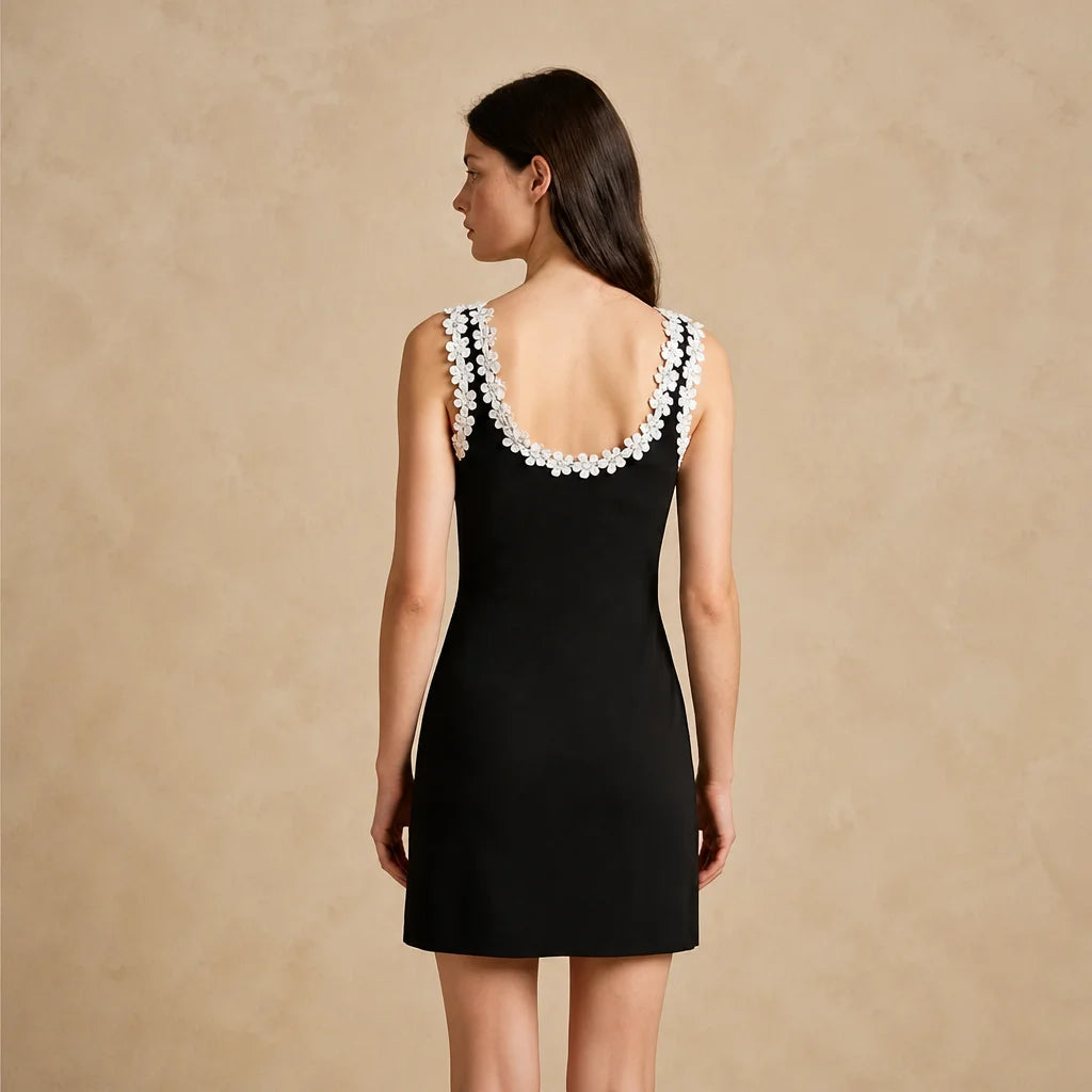 Robe Mini Moulante à Col Carré Patrizia
